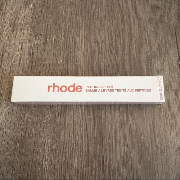 Rhode Cinnamon Roll Lip Peptide